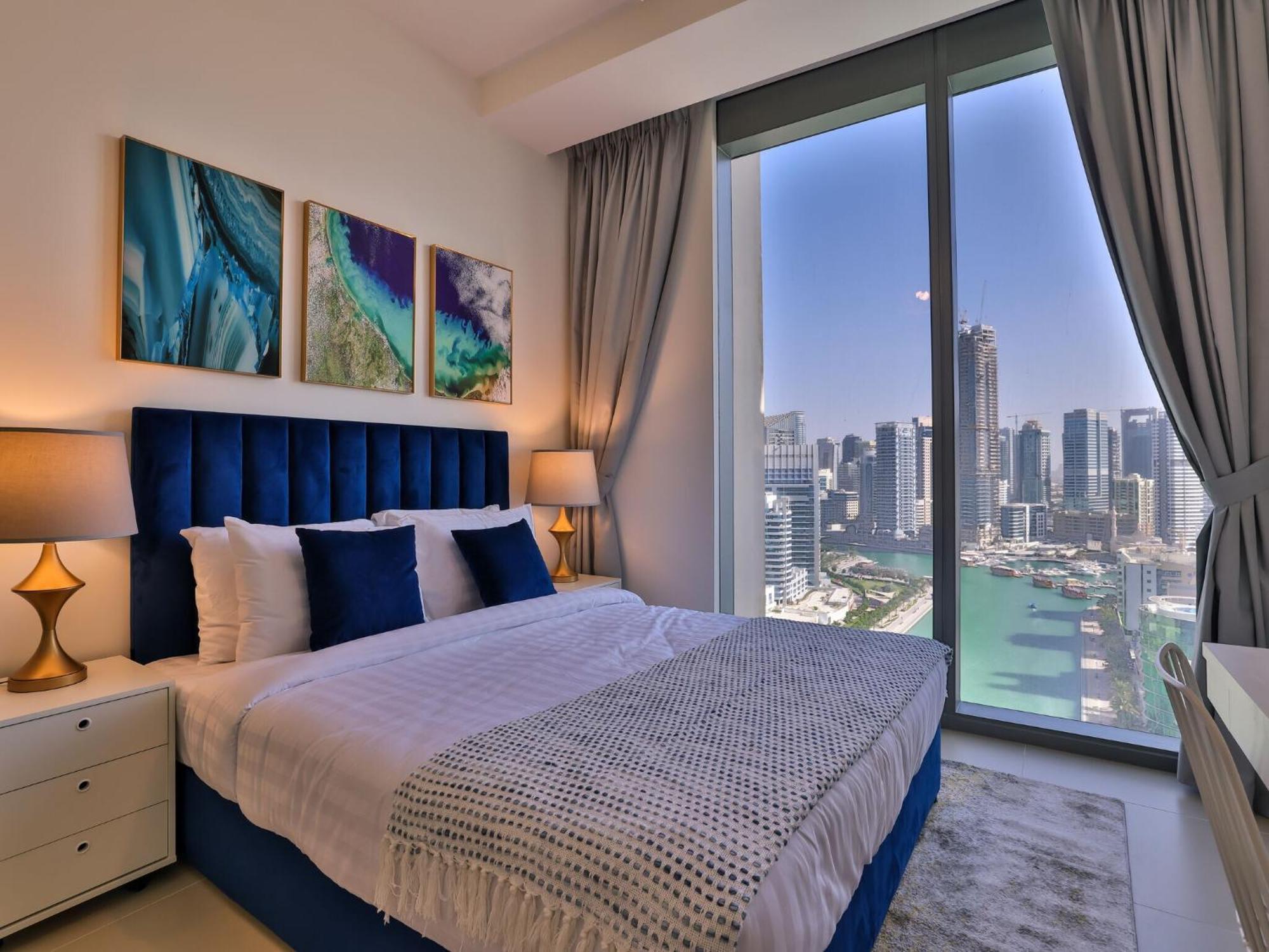 Luxurious Apartments Dubai Marina Views Pool Gym By Sojo Stay Exterior photo