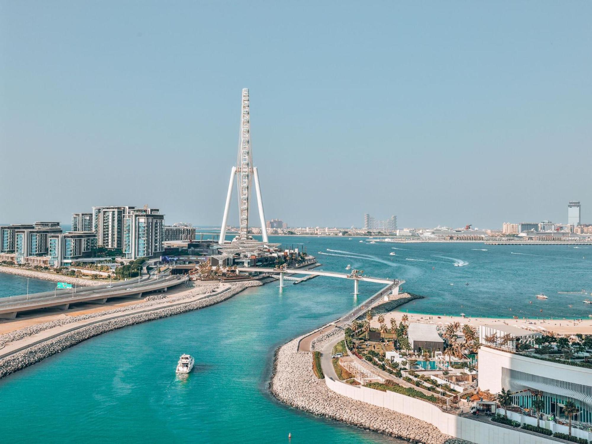 Luxurious Apartments Dubai Marina Views Pool Gym By Sojo Stay Exterior photo